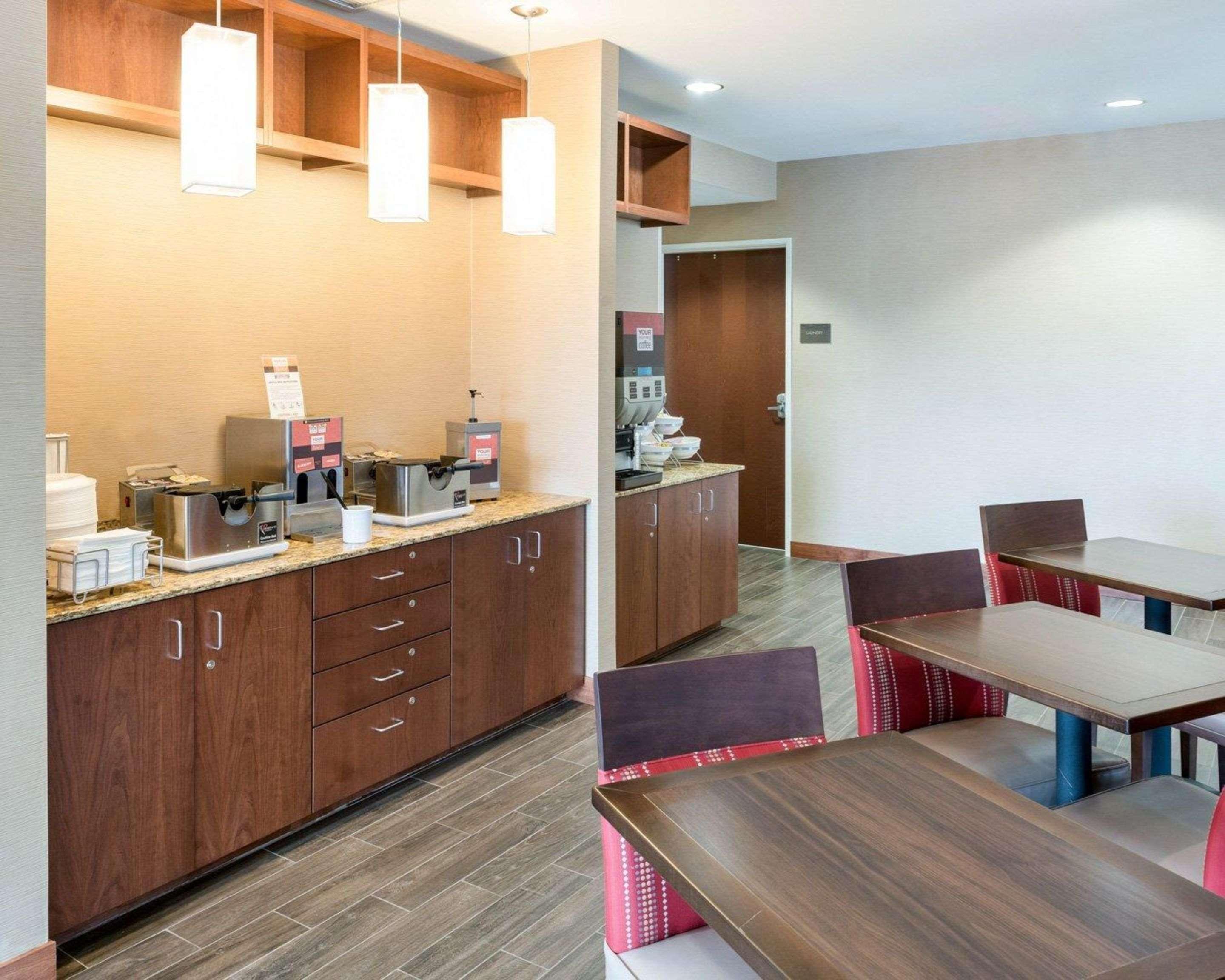 Comfort Inn & Suites West - Medical Center Rochester Zewnętrze zdjęcie