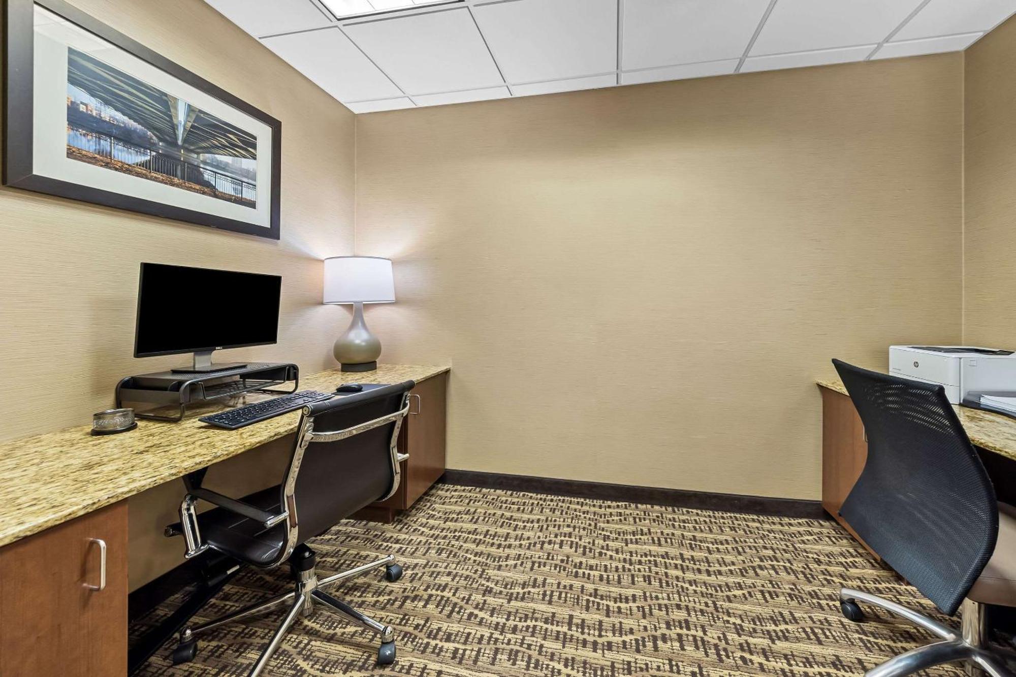 Comfort Inn & Suites West - Medical Center Rochester Zewnętrze zdjęcie