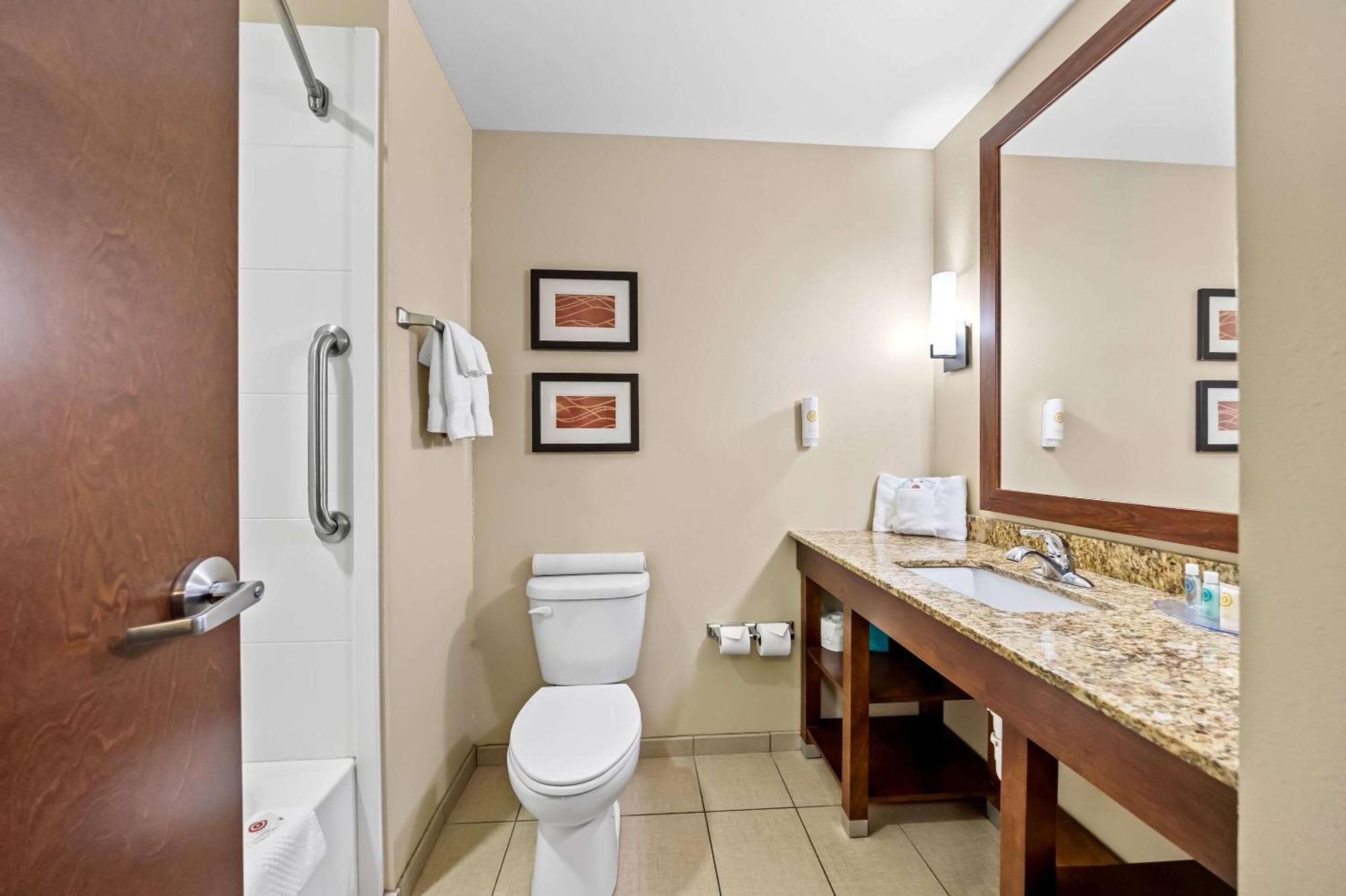 Comfort Inn & Suites West - Medical Center Rochester Zewnętrze zdjęcie